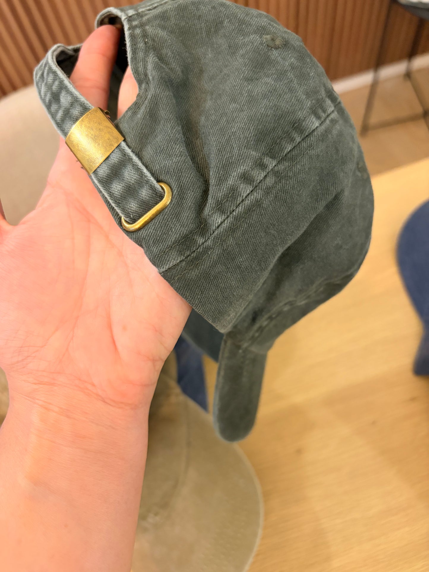 Cappello in denim