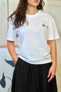T-shirt bianca over